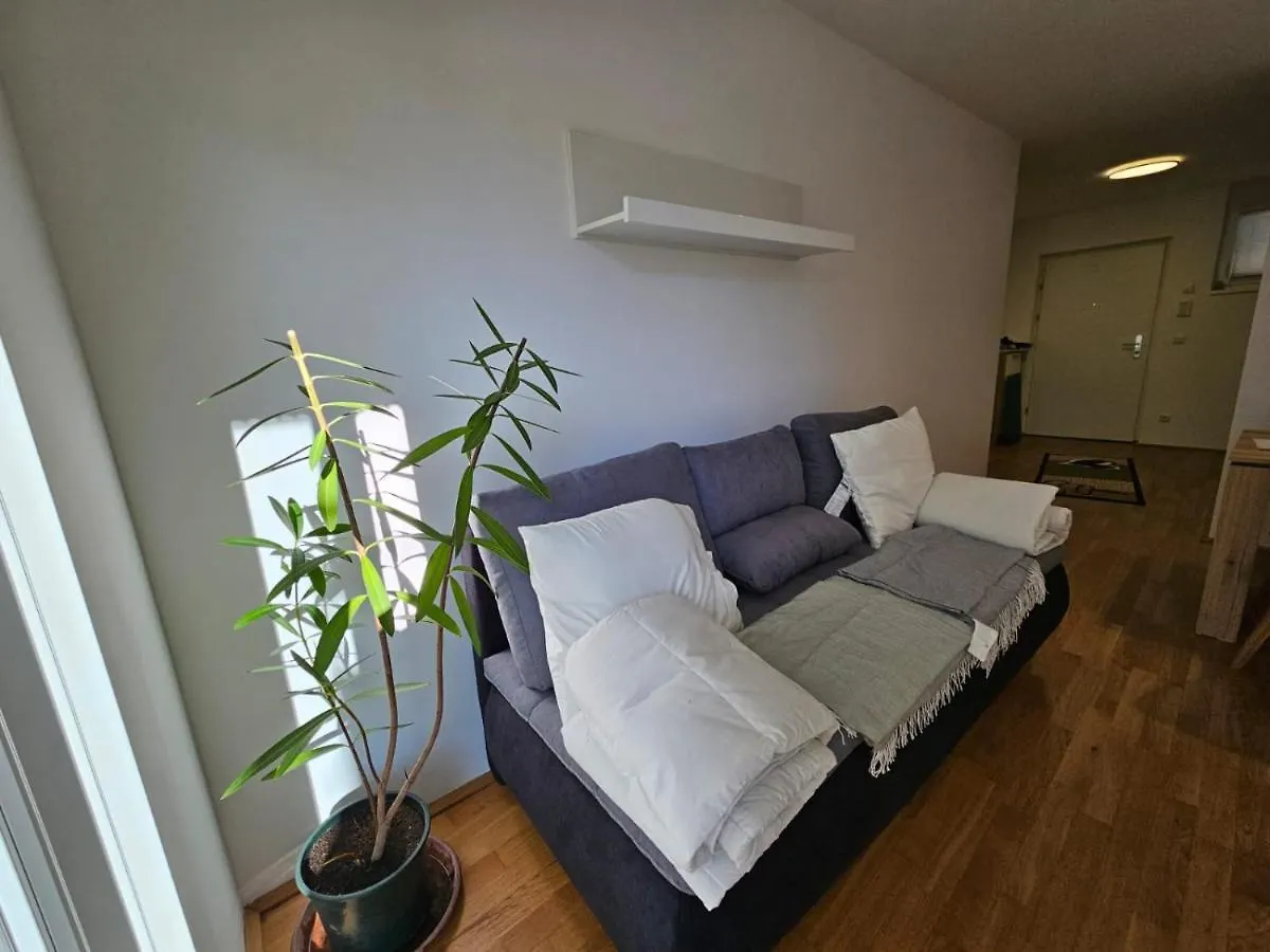 Stylish Apartment In Innsbruck + 1 Parking Spot Austria
